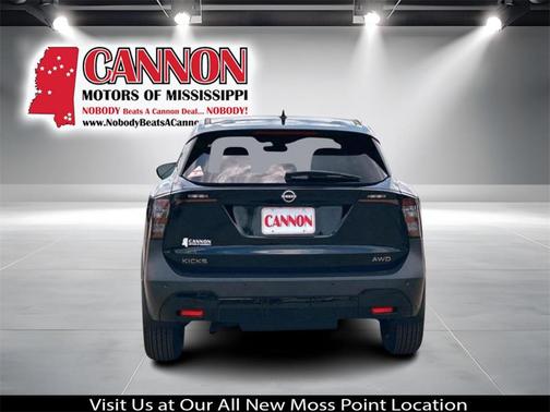 2025 Nissan Kicks SV