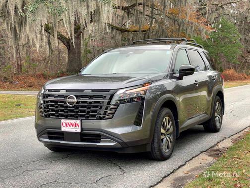 Gun Metallic 2026 Nissan Pathfinder SL