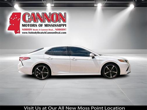 2019 Toyota Camry XSE