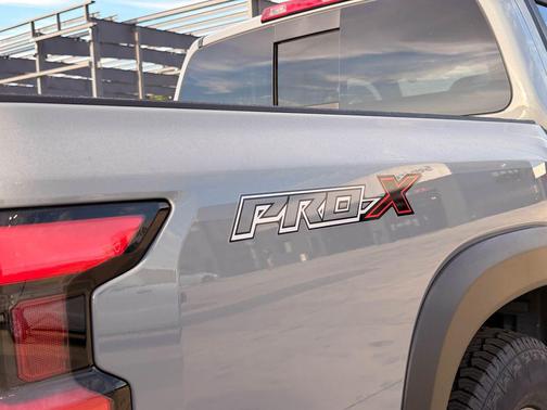 Boulder Gray Pearl 2026 Nissan Frontier PRO-X
