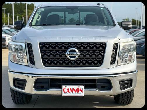 Brilliant Silver Metallic 2019 Nissan Titan SV