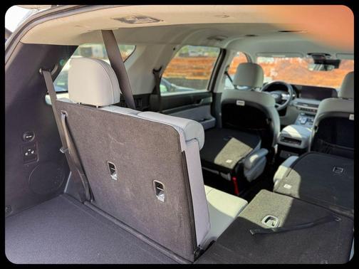 Typhoon Silver 2025 Hyundai PALISADE SEL