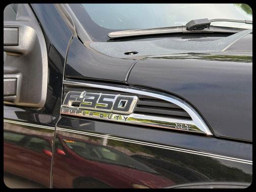 Tuxedo Black Metallic 2011 Ford F-350 XLT