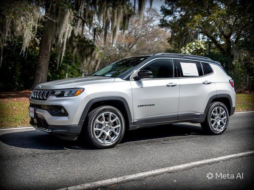 Silver Zynith Metallic Clearcoat 2025 Jeep Compass Limited