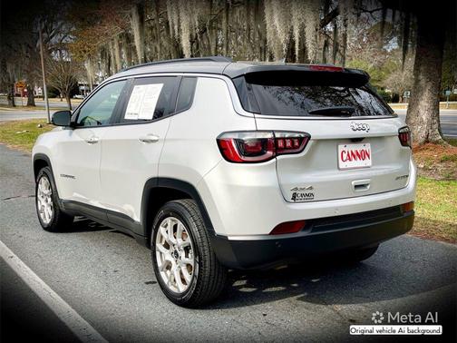Silver Zynith Metallic Clearcoat 2025 Jeep Compass Limited