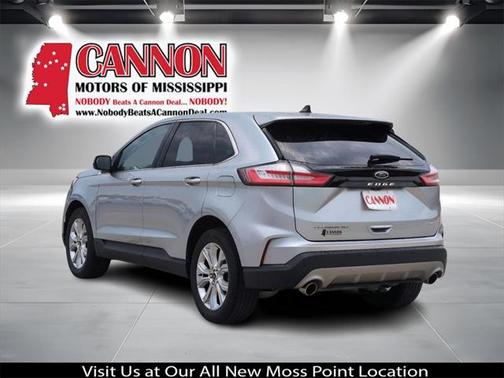 2023 Ford Edge Titanium