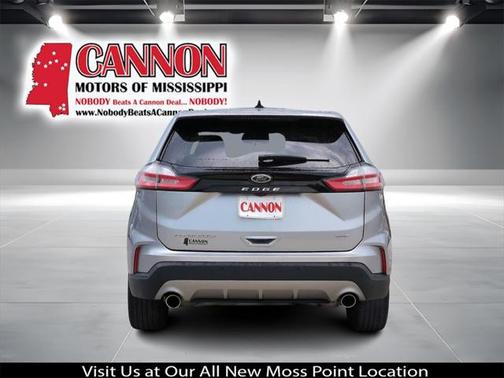 2023 Ford Edge Titanium