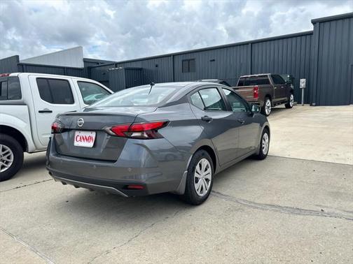 2022 Nissan Versa 1.6 S