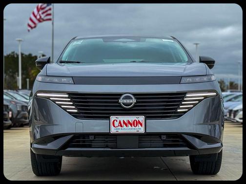 Gun Metallic 2026 Nissan Murano Platinum