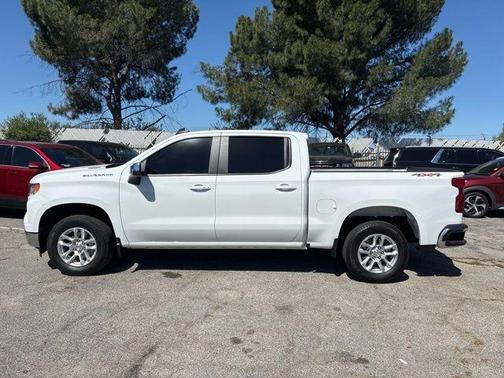 Summit White 2024 Chevrolet Silverado 1500 LT