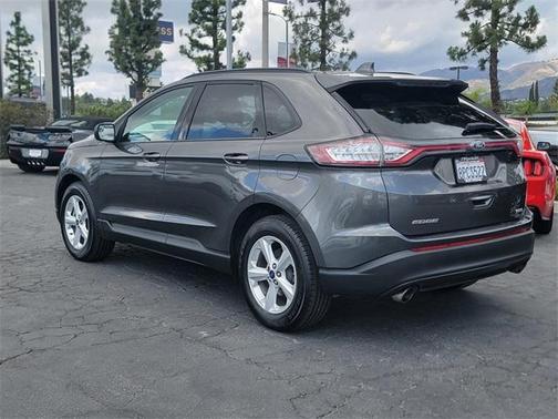 2018 Ford Edge SE