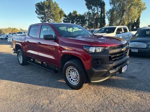 2025 Chevrolet Colorado WT