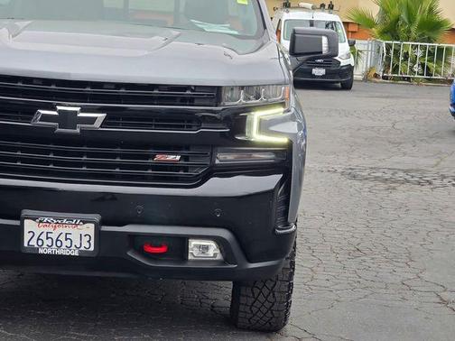 Satin Steel Metallic 2021 Chevrolet Silverado 1500 LT Trail Boss