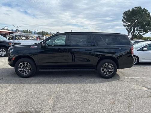 2023 Chevrolet Suburban Z71