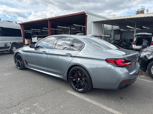 Skyscraper Gray Metallic 2023 BMW M550 i Xdrive