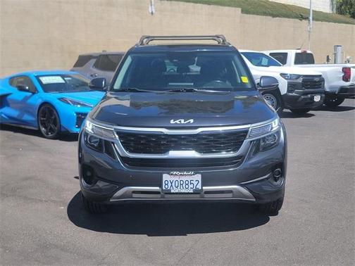 2022 Kia Seltos S