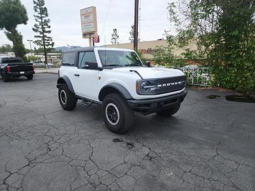 2023 Ford Bronco Base
