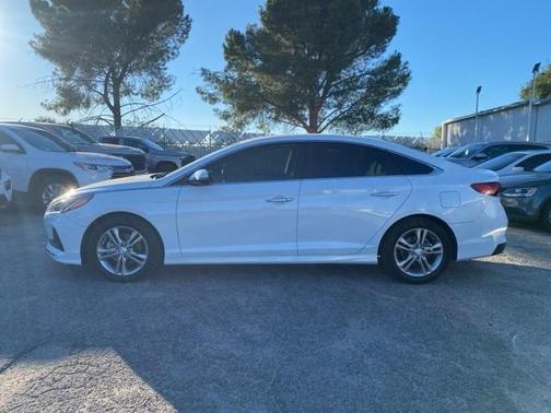 2018 Hyundai SONATA SEL