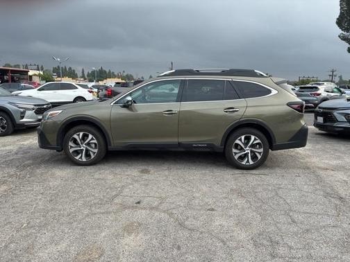 2022 Subaru Outback Touring
