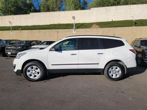 2017 Chevrolet Traverse LS