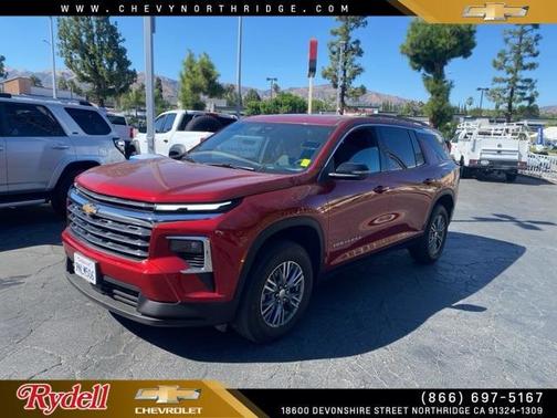 2024 Chevrolet Traverse LT