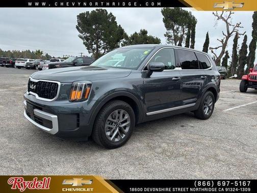 Gravity Gray 2024 Kia Telluride LX
