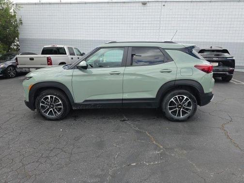 Cacti Green 2025 Chevrolet Trailblazer LT
