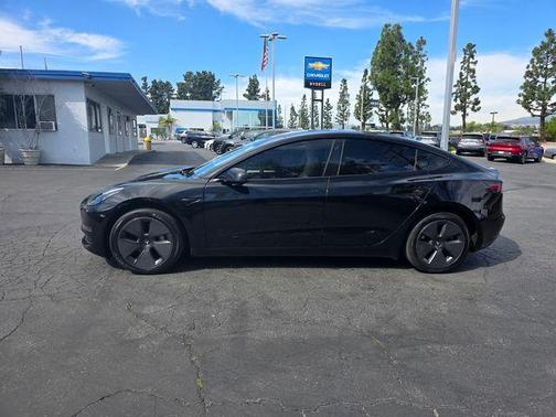 2023 Tesla Model 3 Standard Range