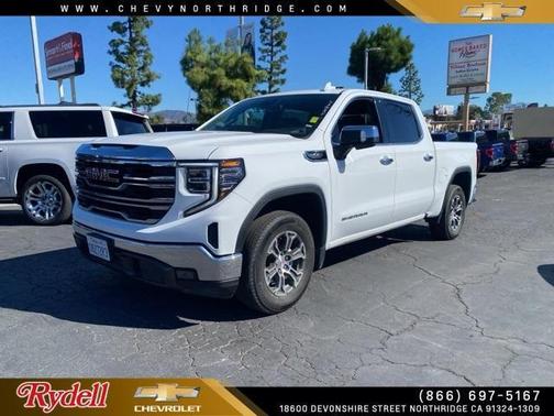 2024 GMC Sierra 1500 SLT