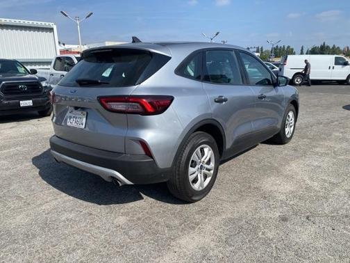 2023 Ford Escape SE