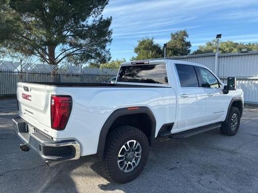 2024 GMC Sierra 2500 SLT