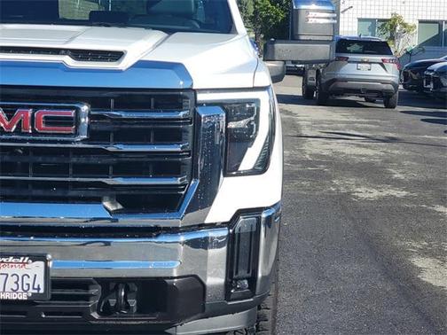 2024 GMC Sierra 2500 SLT