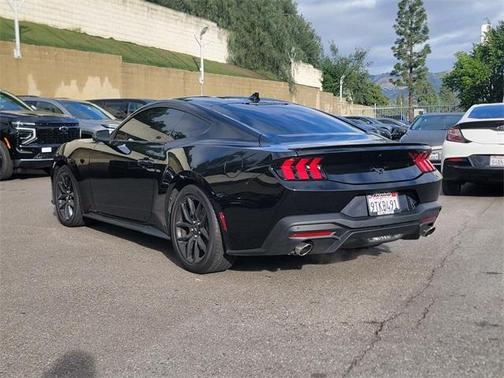 2025 Ford Mustang EcoBoost