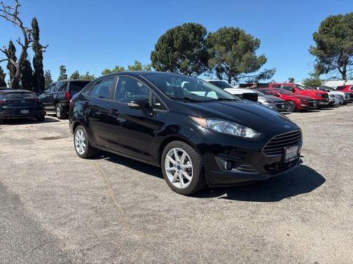 Shadow Black 2016 Ford Fiesta SE