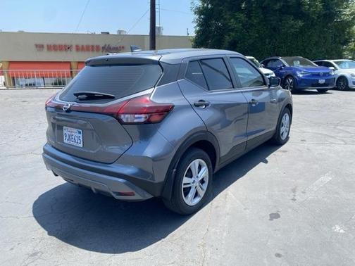 2024 Nissan Kicks S