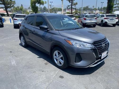 2024 Nissan Kicks S