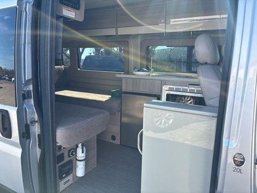 Bright Silver Metallic Clearcoat 2021 RAM ProMaster 3500 High Roof