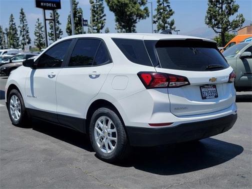 2022 Chevrolet Equinox LS