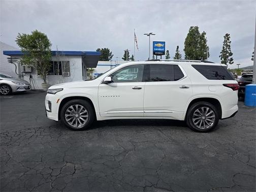 2023 Chevrolet Traverse Premier