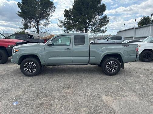 2022 Toyota Tacoma TRD Sport