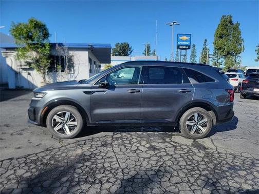 2022 Kia Sorento S