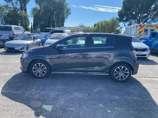 2020 Chevrolet Sonic LT 5-Door