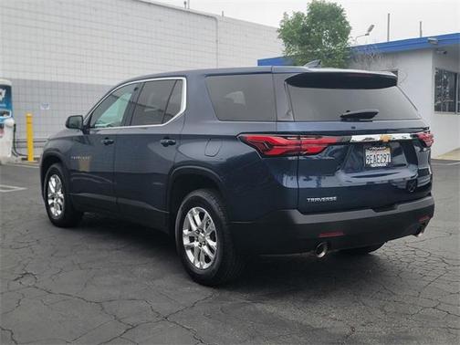 2023 Chevrolet Traverse LS