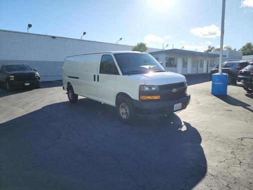 2025 Chevrolet Express 2500 RWD 2500 Extended Wheelbase WT