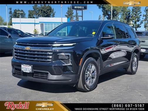 2025 Chevrolet Traverse LT