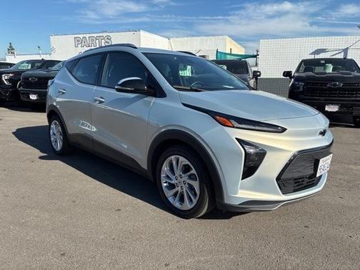 2023 Chevrolet Bolt EUV LT