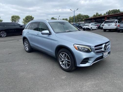 2017 Mercedes-Benz GLC 300 Base