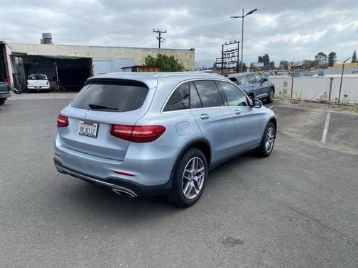 2017 Mercedes-Benz GLC 300 Base