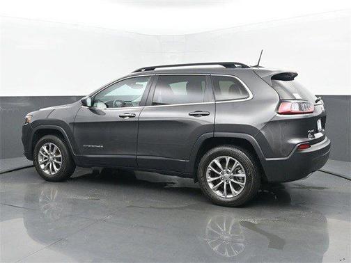 2022 Jeep Cherokee Latitude Lux