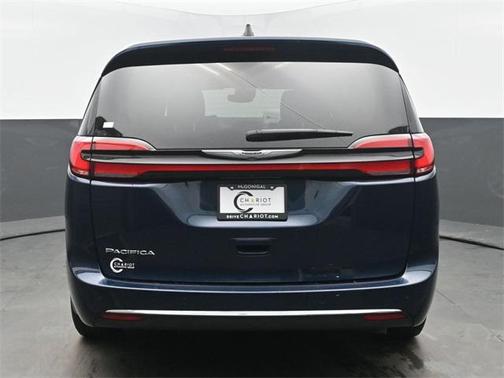 2025 Chrysler Pacifica L